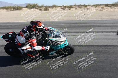 media/Dec-01-2025-Moto Forza (Mon) [[2daa91e15f]]/1-Advanced Group/Session 4 (Turn 10 Inside)/